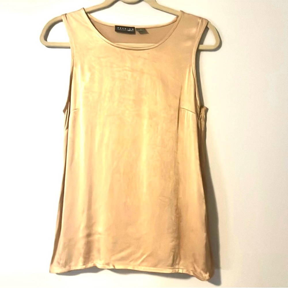 Esmara Sleeveless Top Size Small